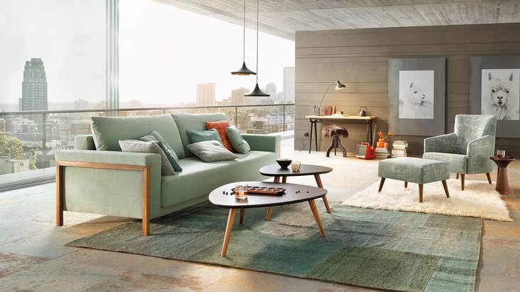 Beistelltisch aus Österreich in einem Loft - JOKA