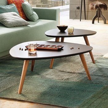 Beistelltisch aus Österreich in einem Loft - JOKA